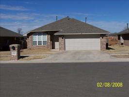 featured image of 905 Eagle Cliff Dr