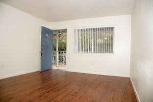 201 College Blvd E #11 - Photo 1 of 1