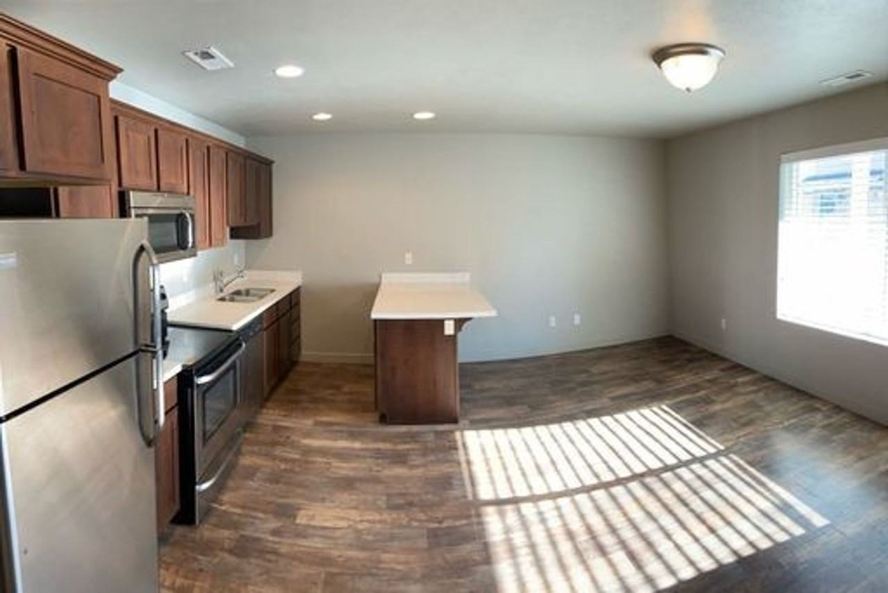 248 N 680 E - Photo 5 of 31