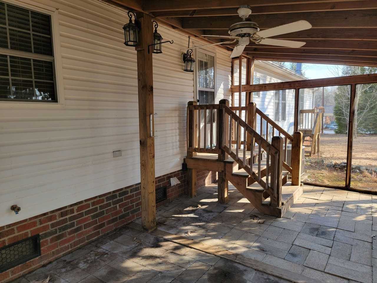 4085 Battleground Ave - Photo 2 of 16