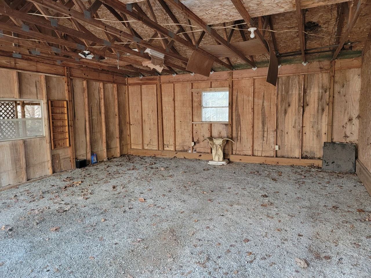 4085 Battleground Ave - Photo 5 of 16