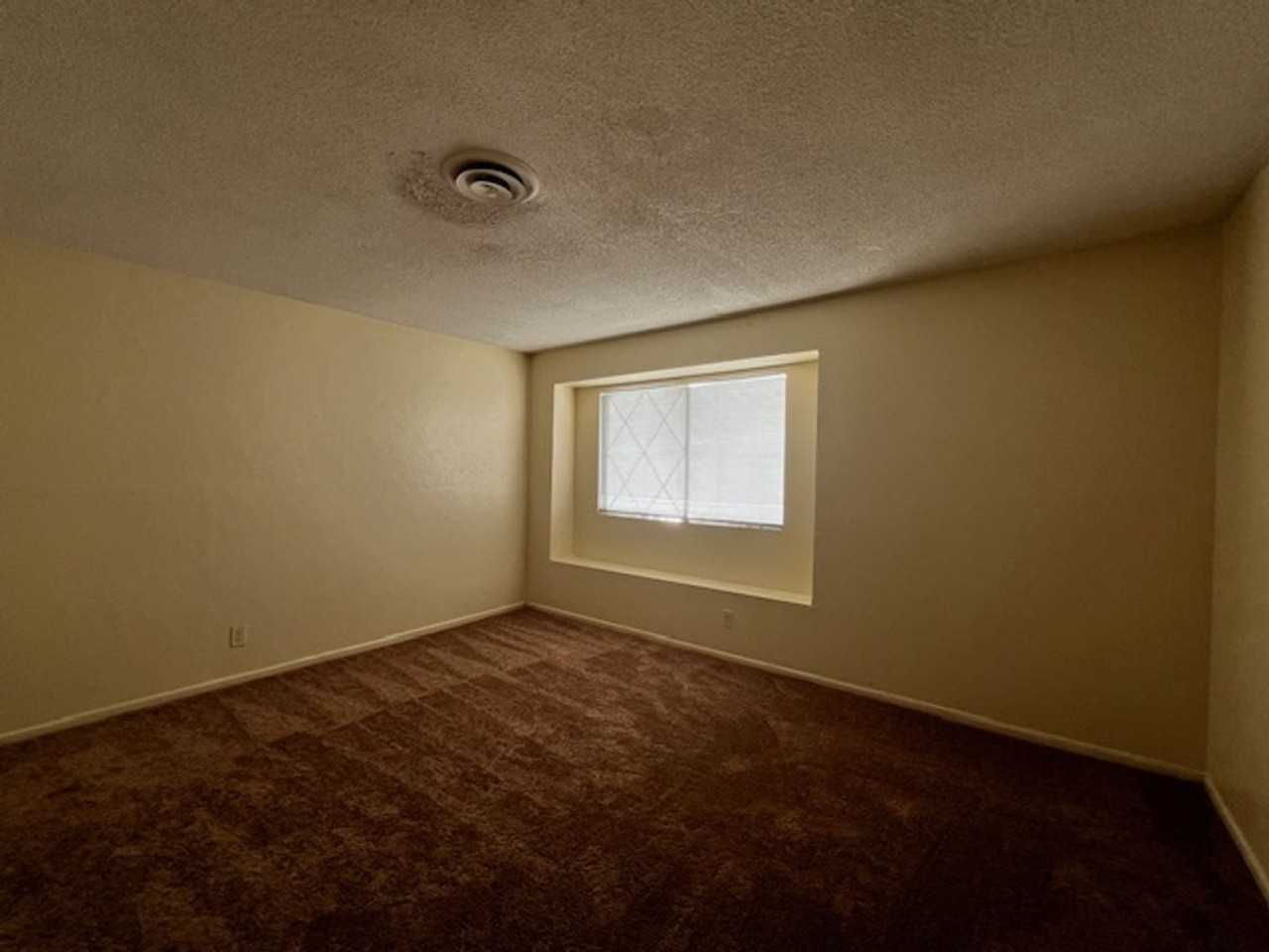 1612 Ludwig Dr - Photo 7 of 8