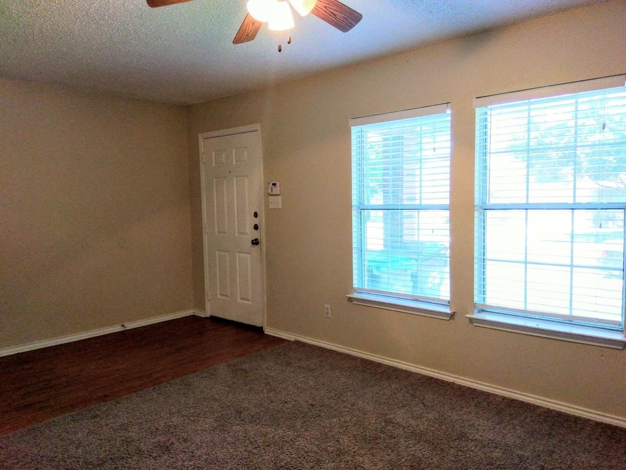 6838 Saharastone Dr - Photo 5 of 31