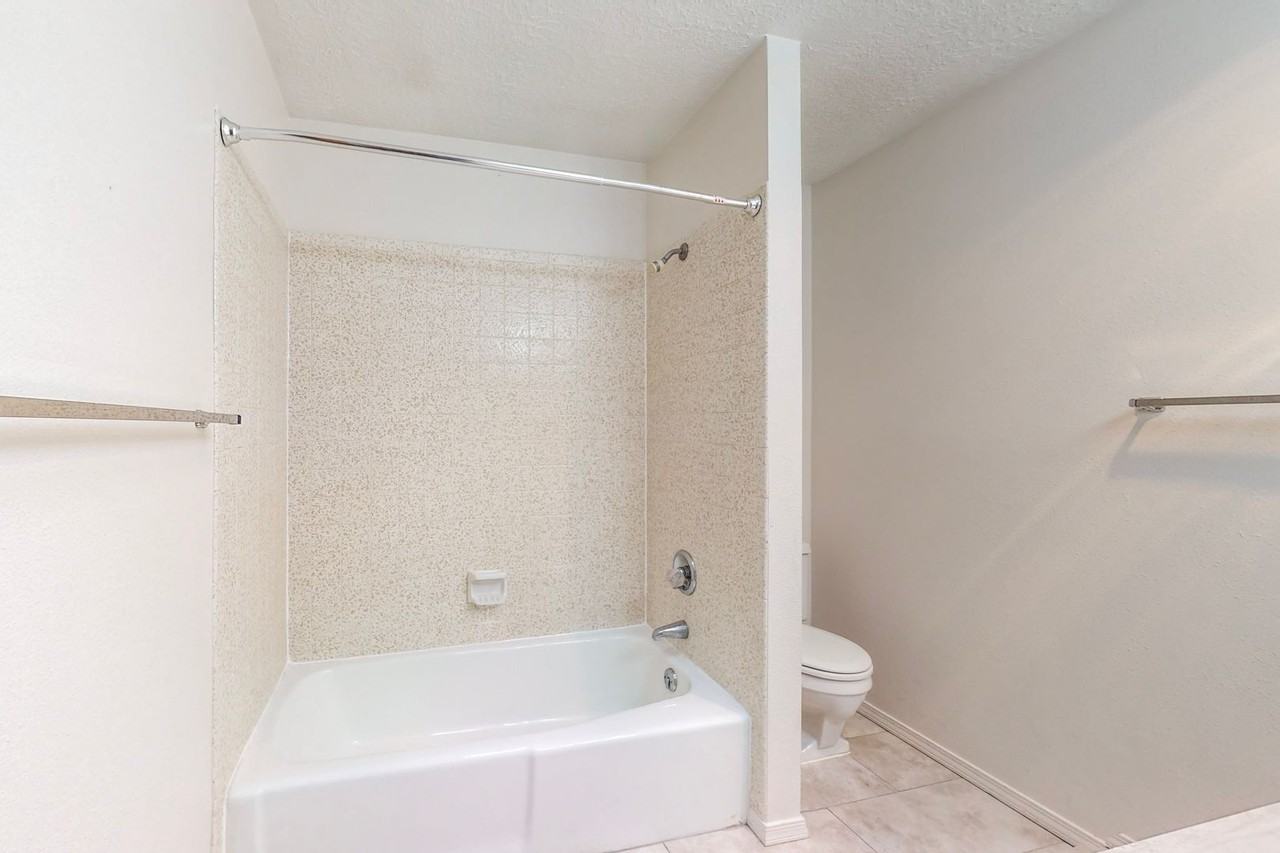 1505 Donette Pl Ne - Photo 7 of 21