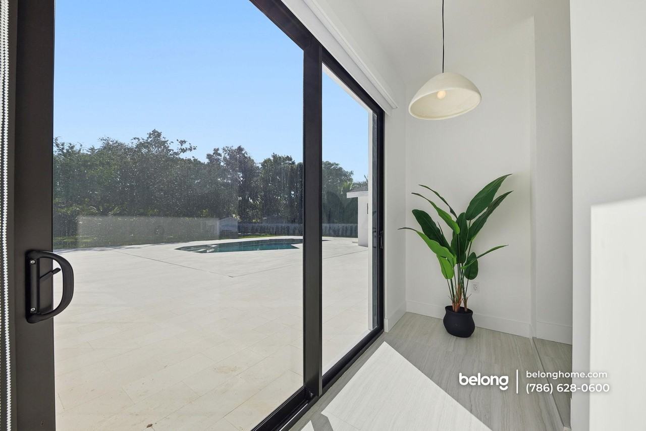 8800 Sw 118th St - Photo 5 of 50