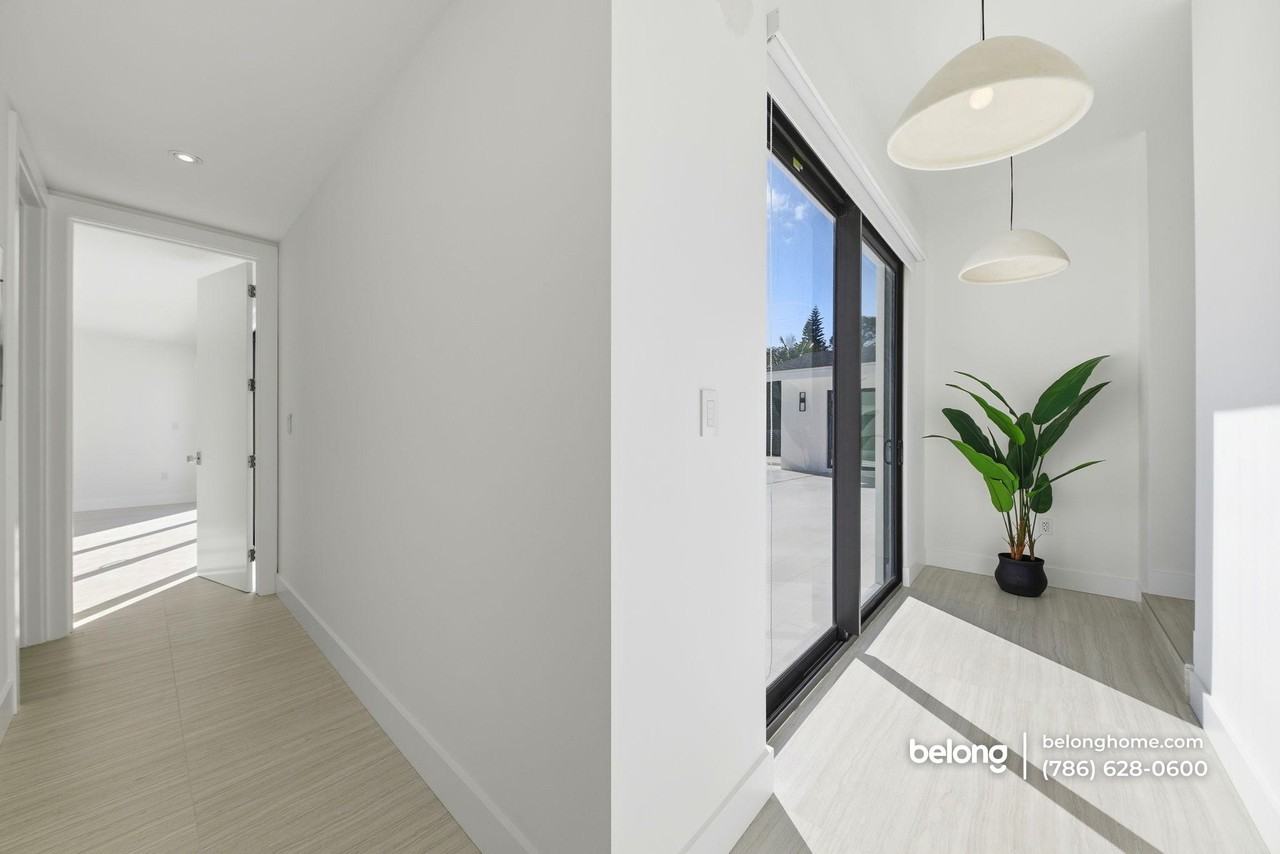 8800 Sw 118th St - Photo 6 of 50