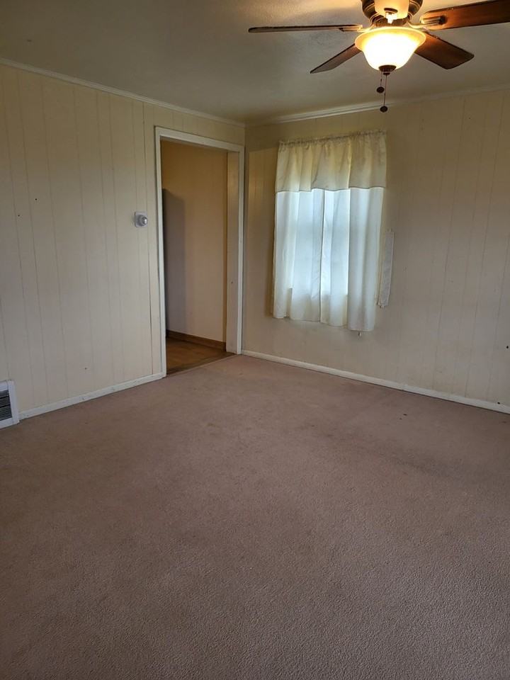 107 Ball Ln - Photo 5 of 14