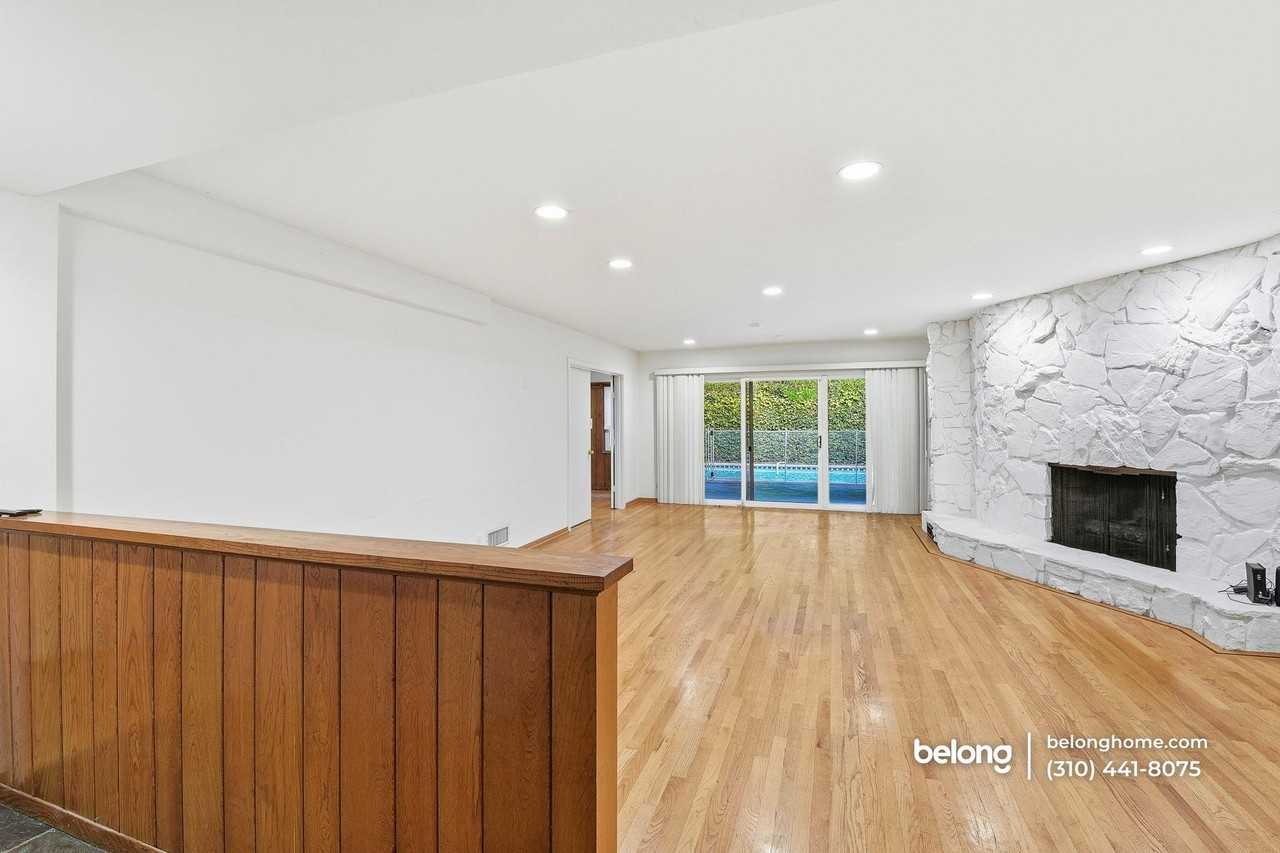 1008 Westholme Ave - Photo 5 of 27