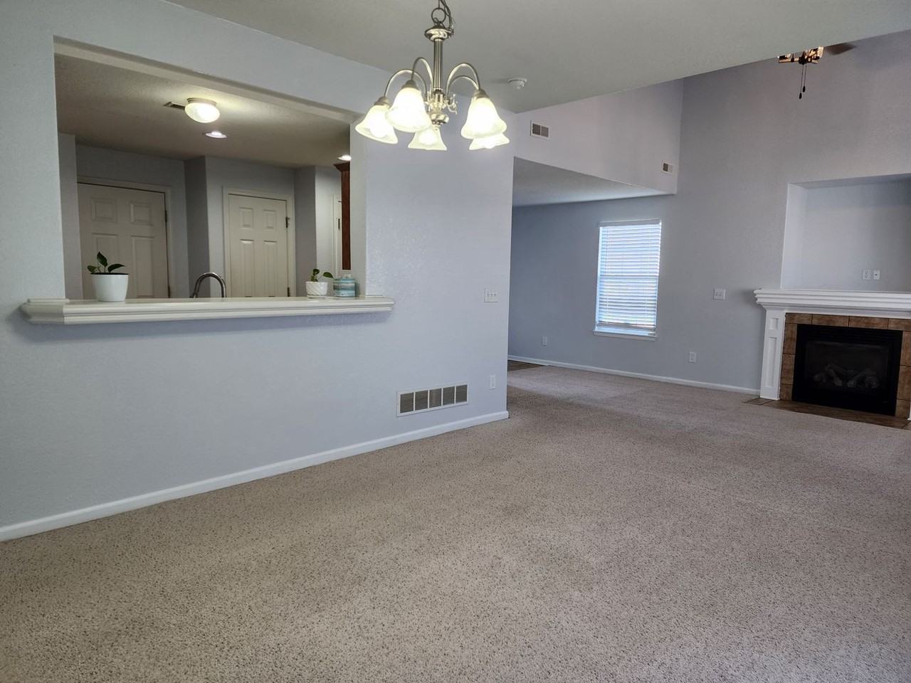 2027 Quail Run - Photo 4 of 13