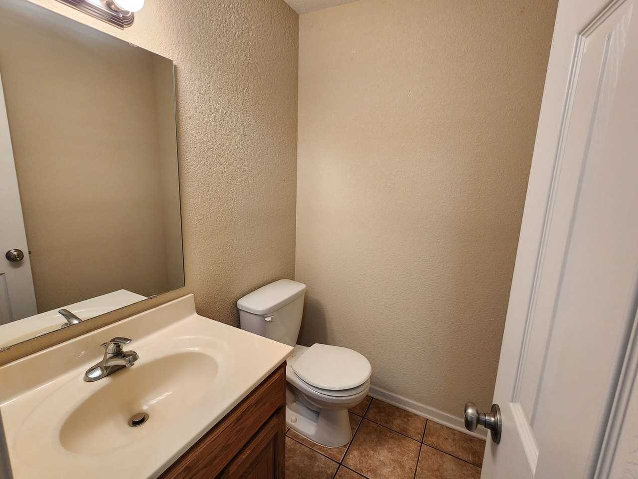 2027 Quail Run - Photo 7 of 13