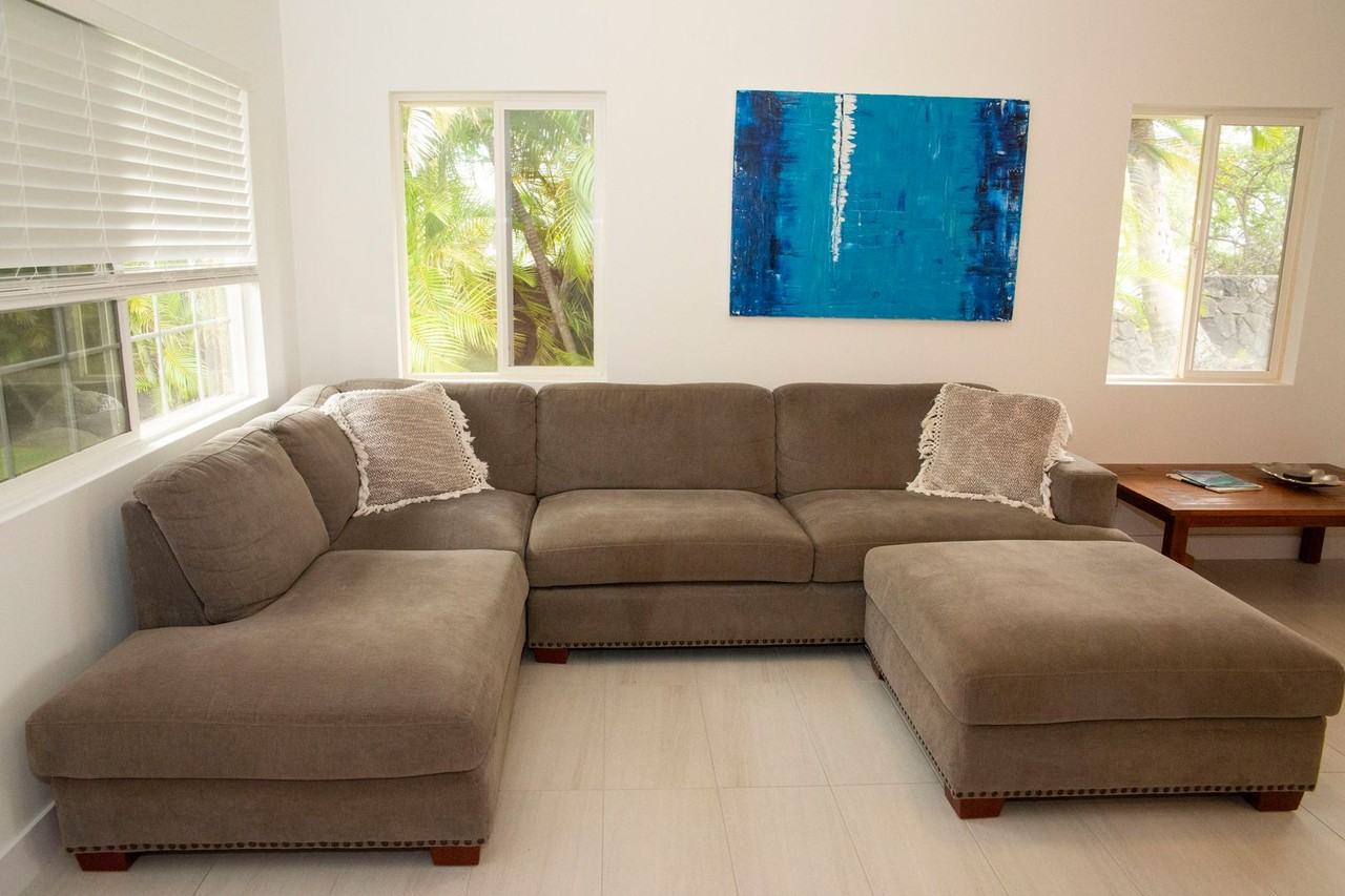 33 Hoe St - Photo 3 of 50