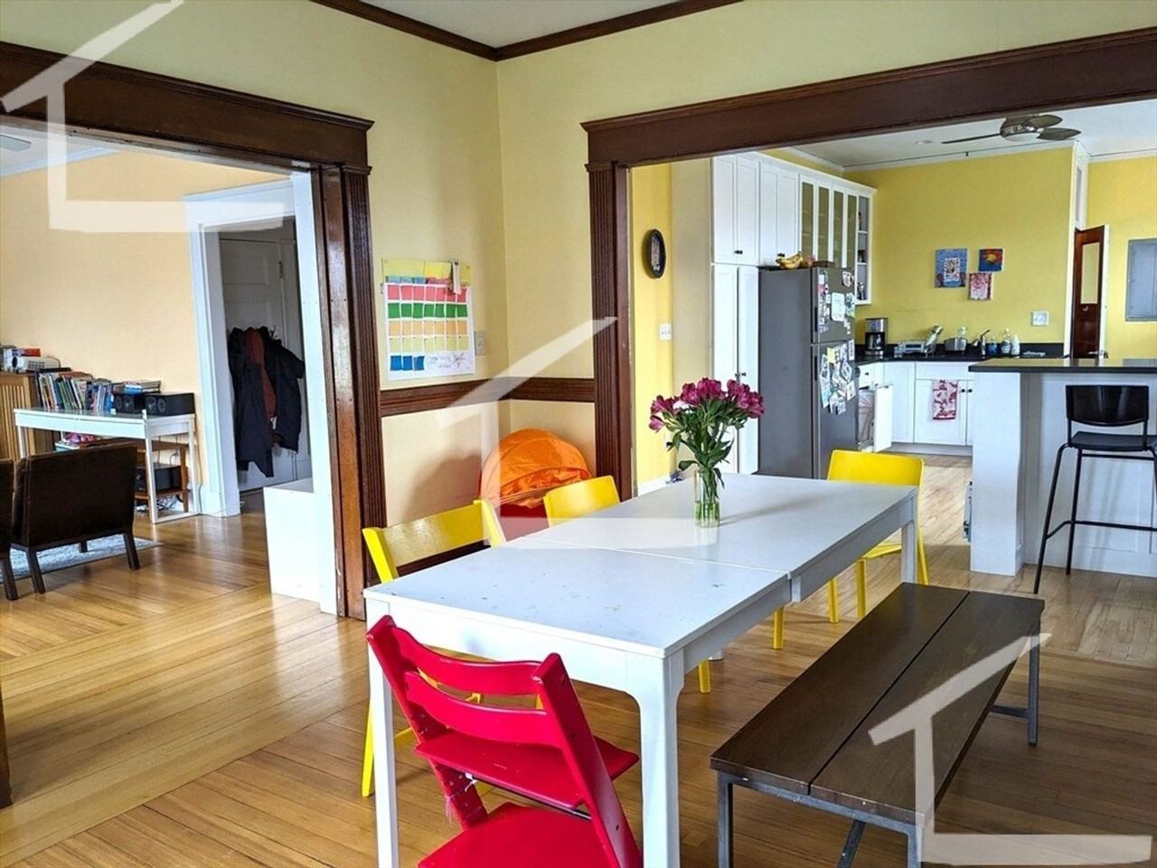 338 Washington St - Photo 7 of 14