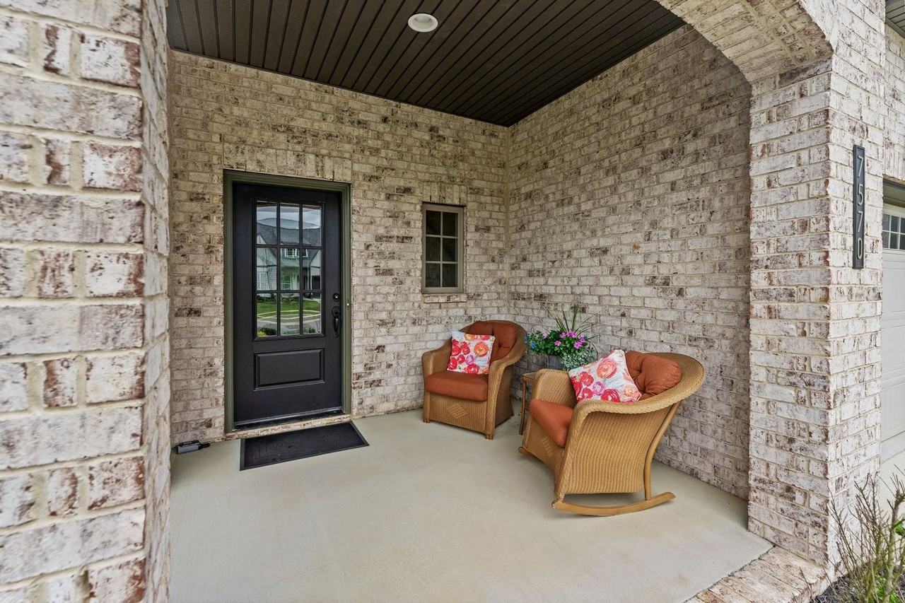 7570 Delancey Dr - Photo 4 of 50