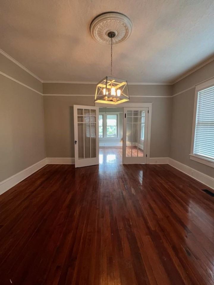 233 Blue Ridge St - Photo 7 of 17