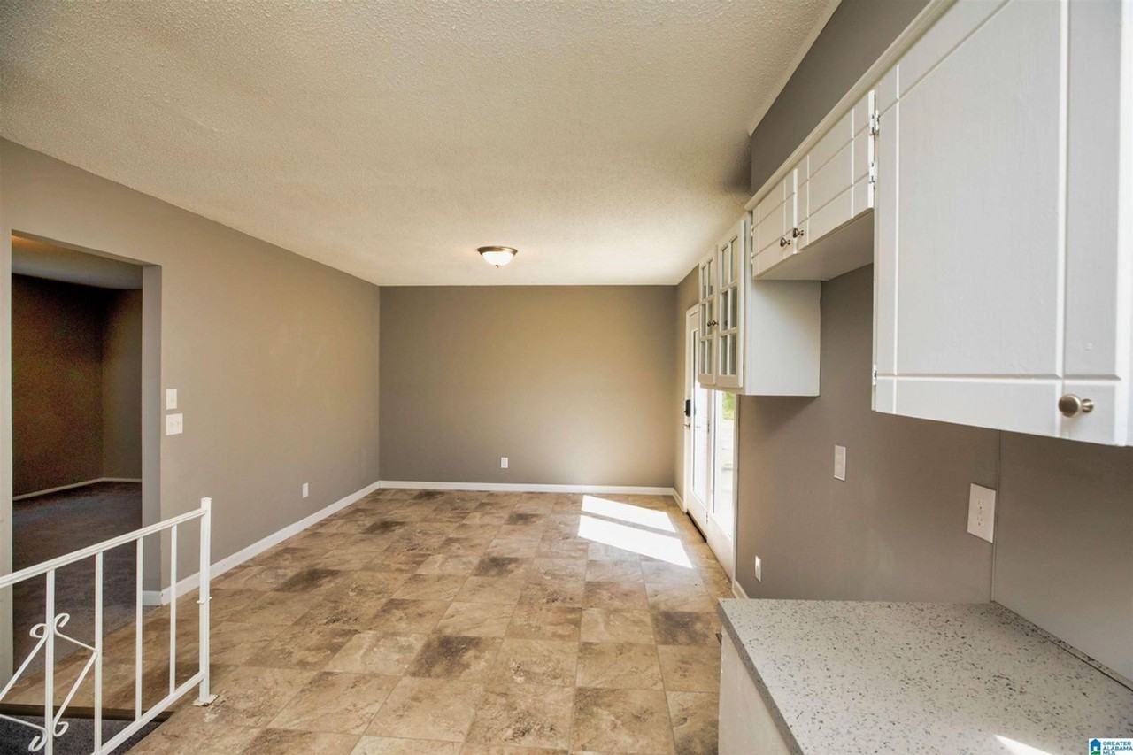 960 Minor Dr - Photo 6 of 9