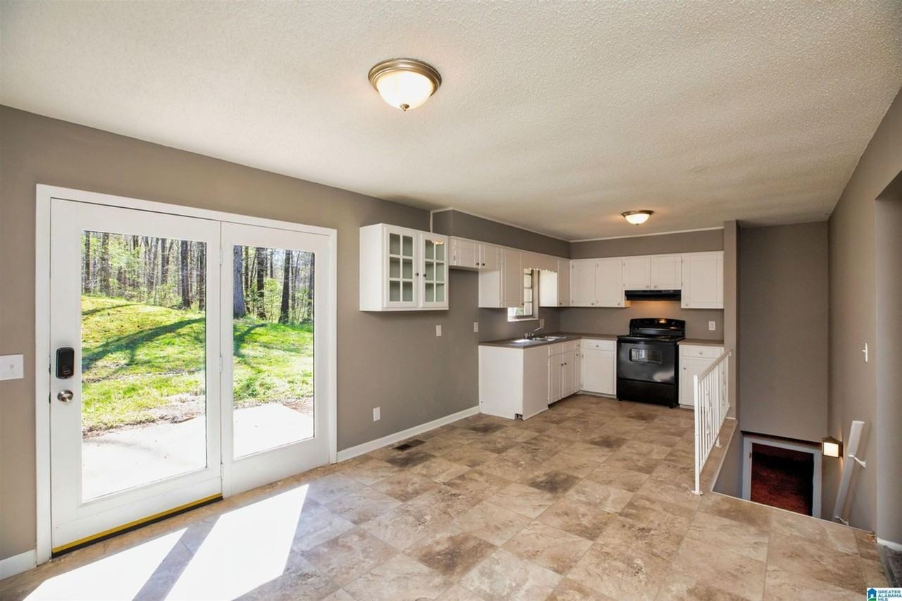 960 Minor Dr - Photo 7 of 9