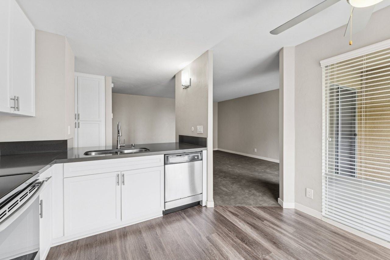 The Summit at Point Loma - Photo 3 of 31