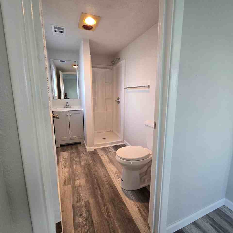 3521 Lindberg St - Photo 6 of 13