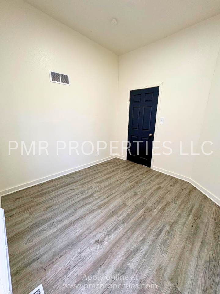 820 Richardson St - Photo 6 of 7