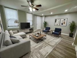 featured image of 323 Walnut St