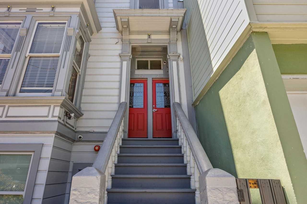 1210 Utah St - Photo 4 of 28