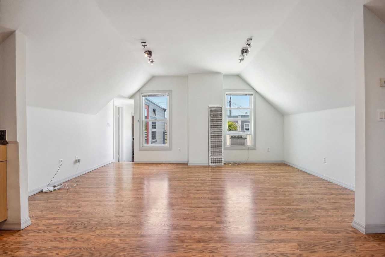 1210 Utah St - Photo 6 of 28