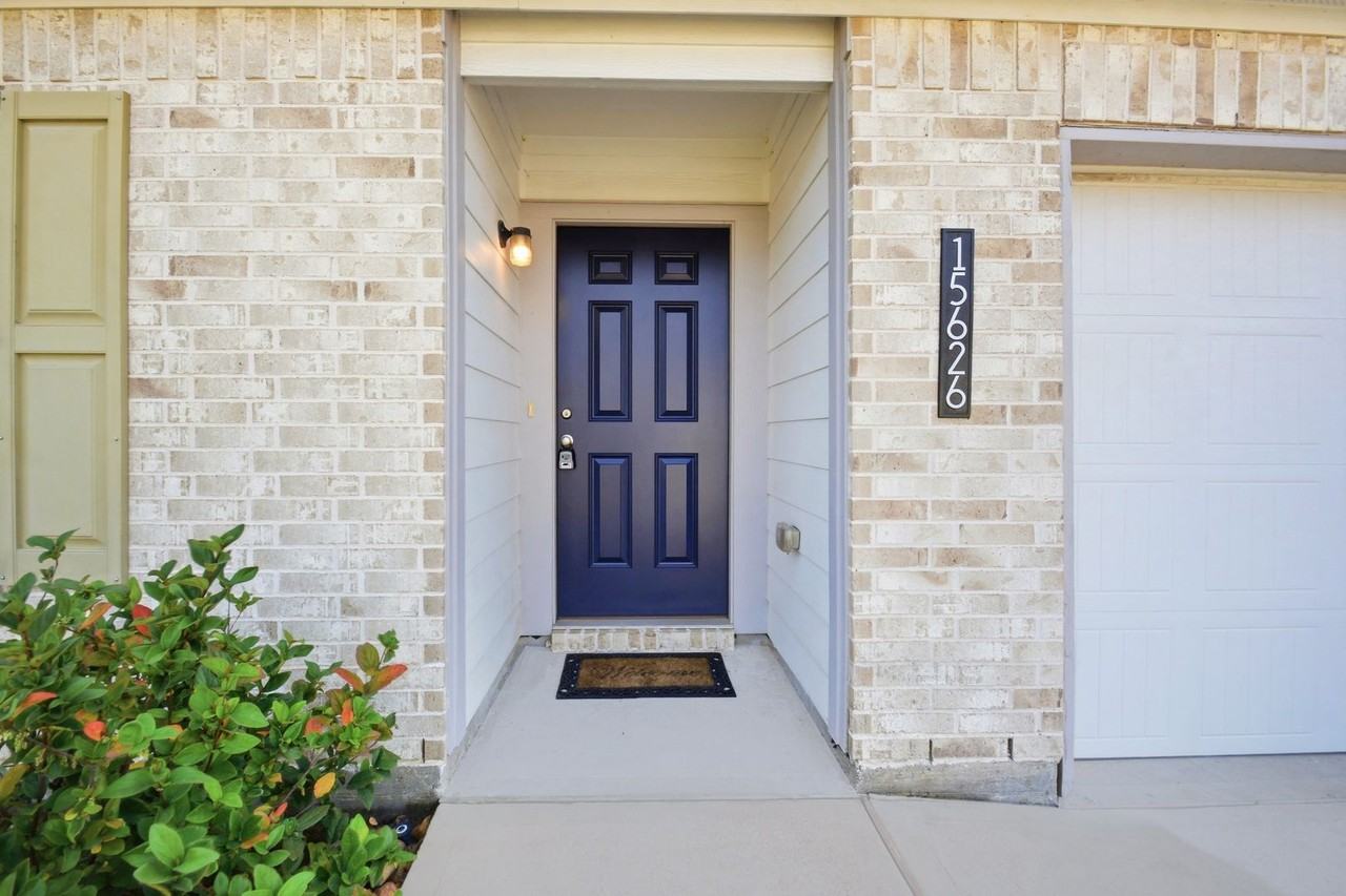 15626 Del Norte Dr - Photo 4 of 36