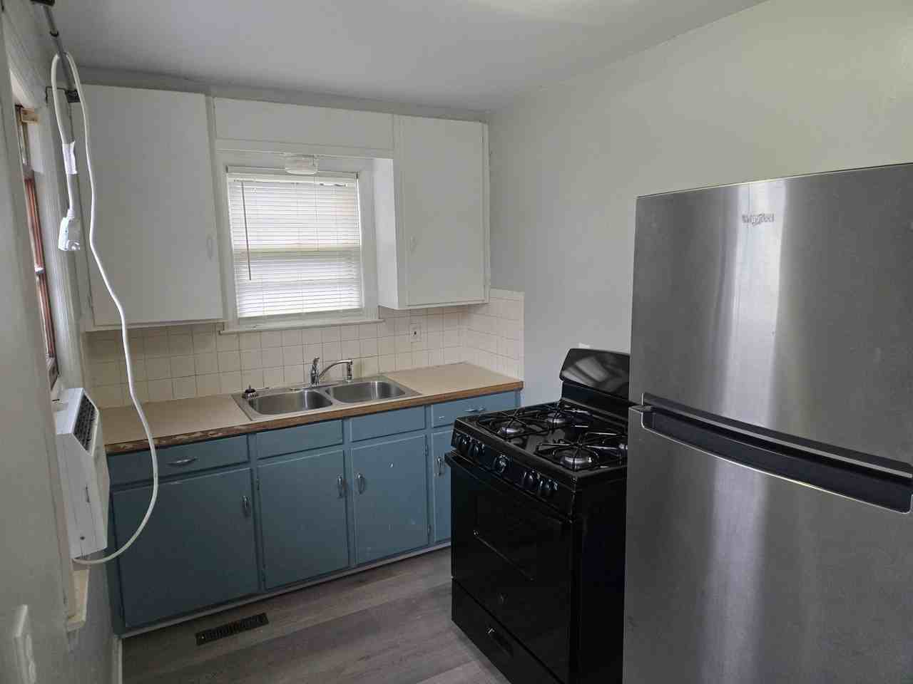 75 W Newlon Pl - Photo 7 of 9