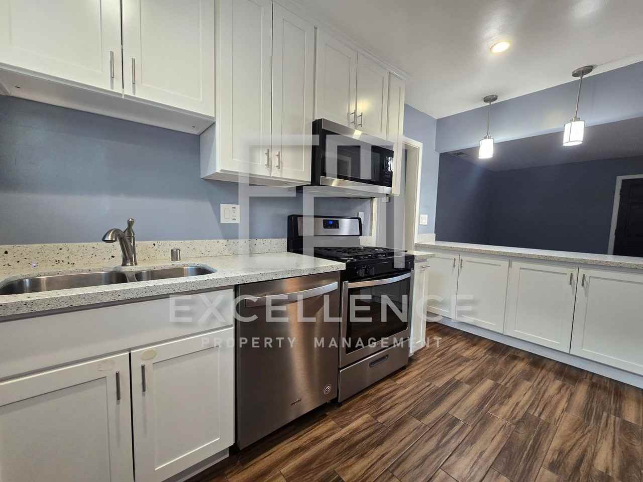 692 N Daniel Way - Photo 2 of 12