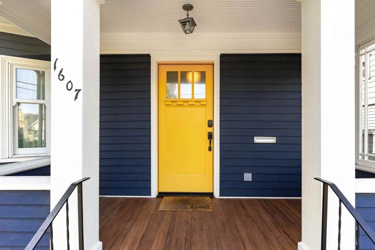 1607 6th Ave W - Photo 3 of 27