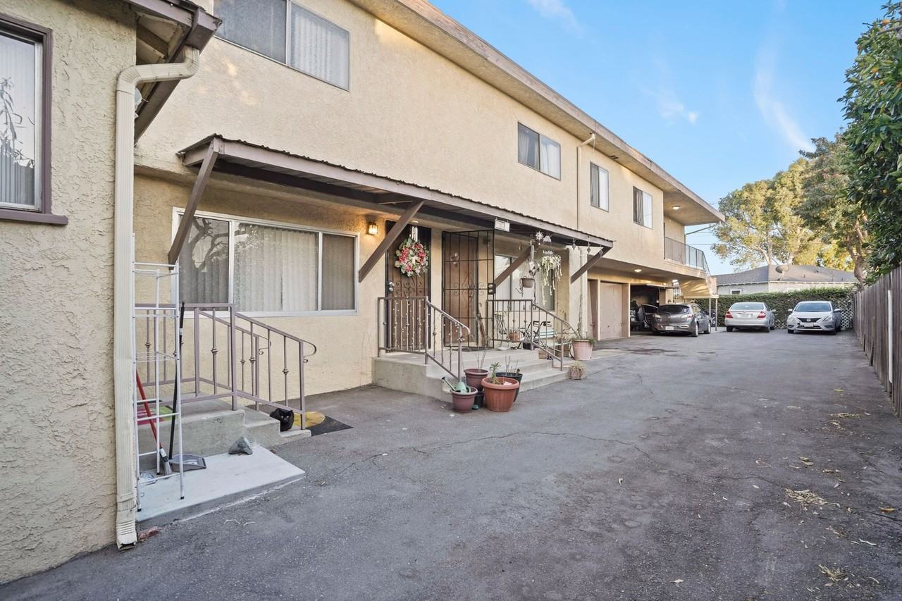 1514-1516 W. Torrance Blvd. - Photo 2 of 4