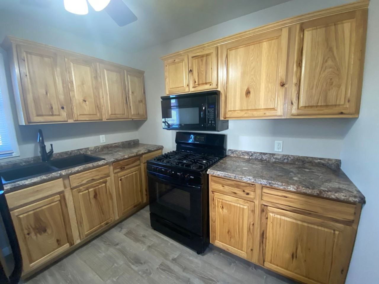 841 Knoll Ave - Photo 6 of 13