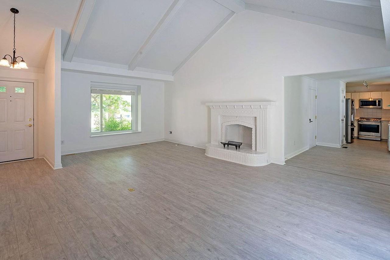 12618 Lockerbie Cir - Photo 7 of 27