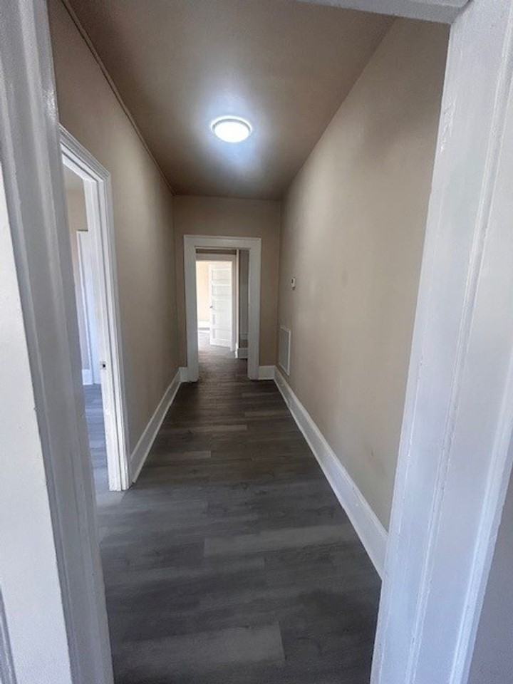 113 Edgeworth St - Photo 2 of 13