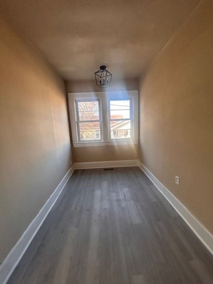 113 Edgeworth St - Photo 3 of 13