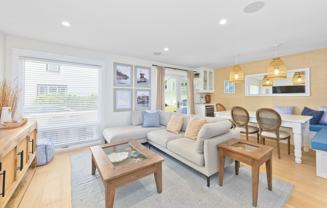 206 Adams St - Photo 1 of 1
