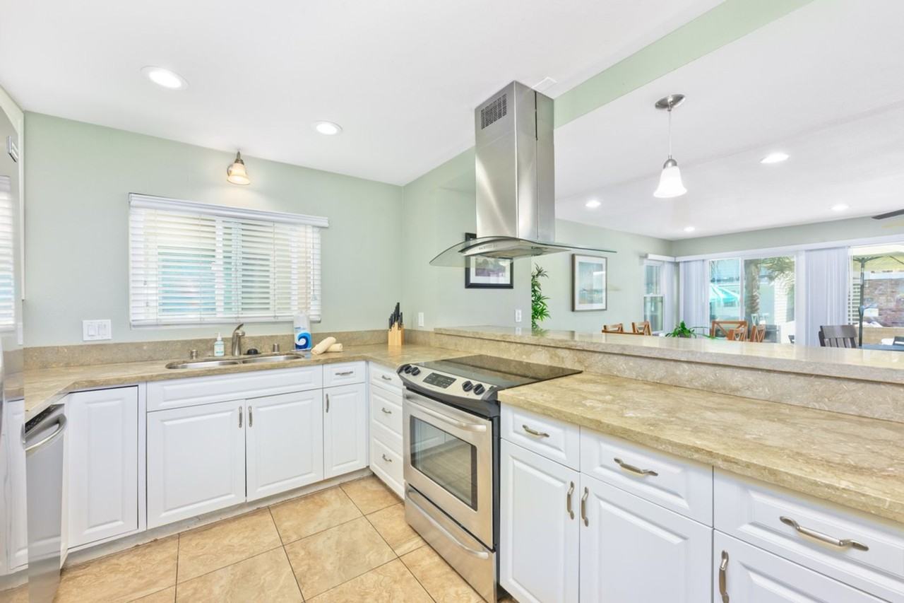 119 46th St - Photo 7 of 29