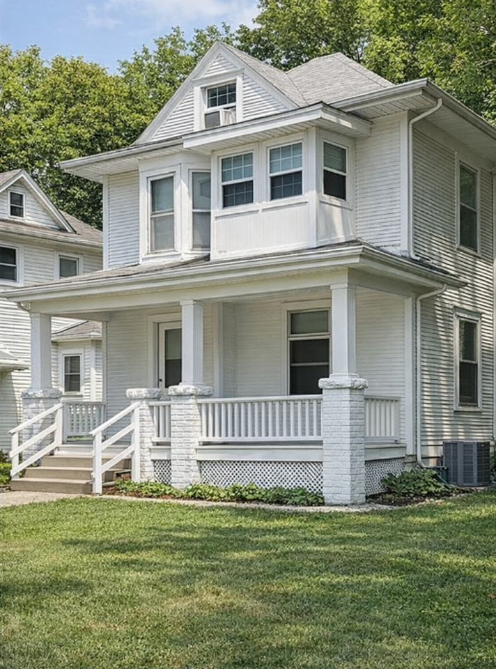 512 N 9th St - Photo 2 of 7