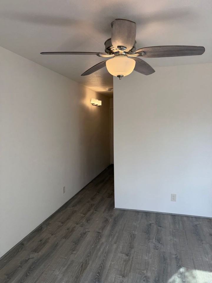 2141 Hua Pl - Photo 2 of 22