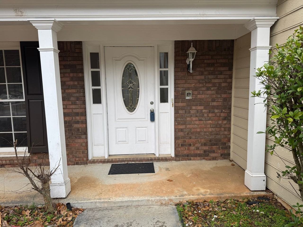 875 Eagle Creek Dr - Photo 2 of 25