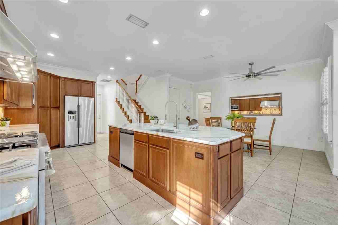 1350 Lyndale Blvd - Photo 7 of 29