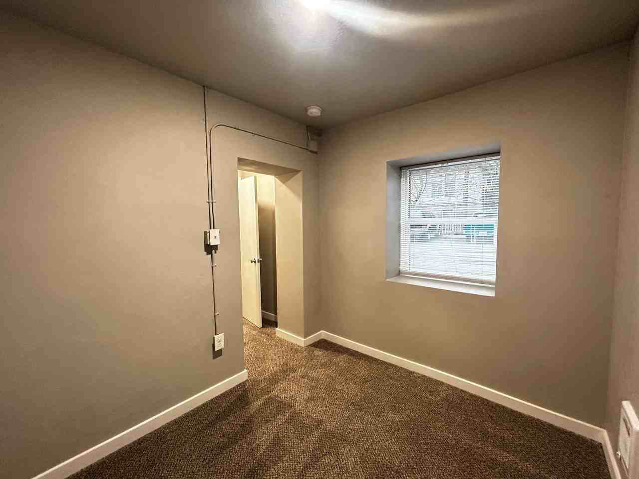 Osmun Apartments - Photo 6 of 11