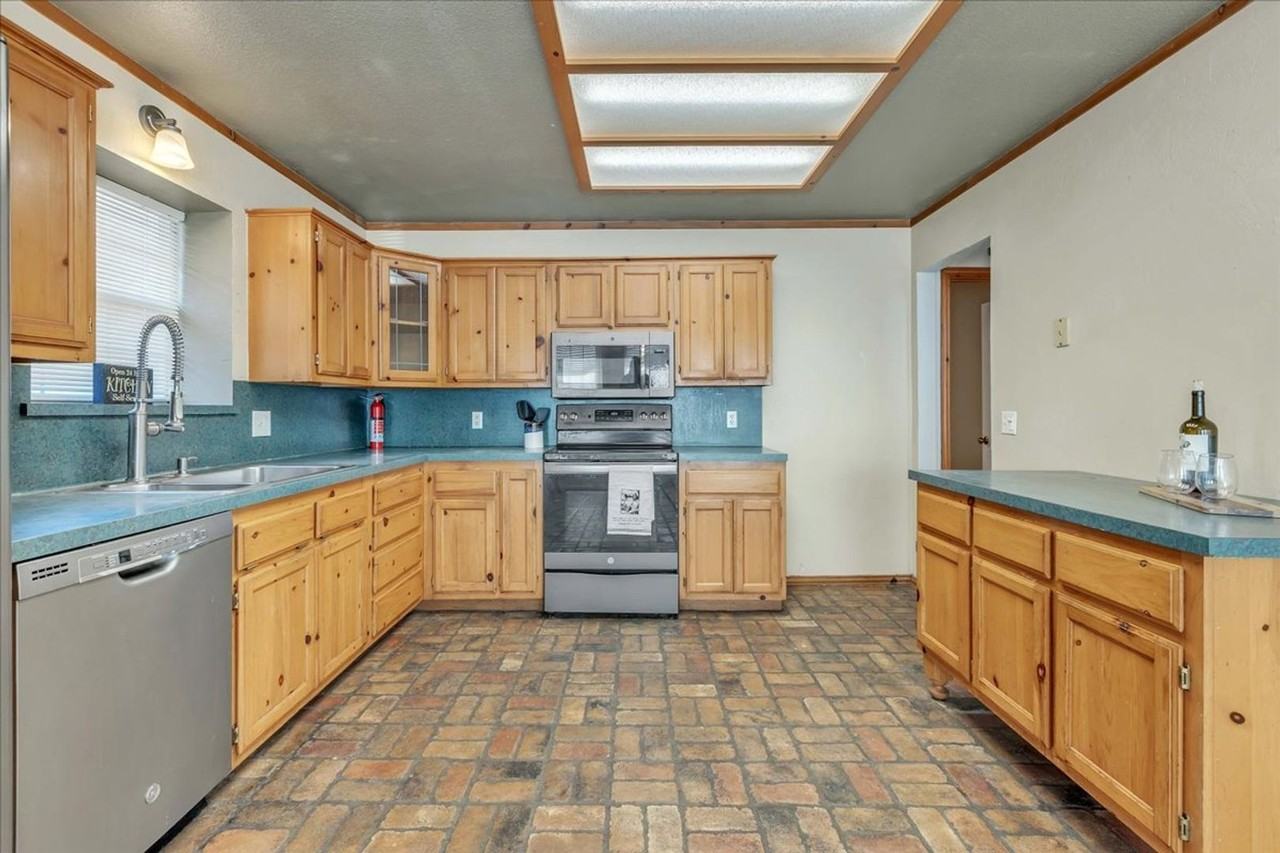 1801 Dodge Trl - Photo 7 of 27