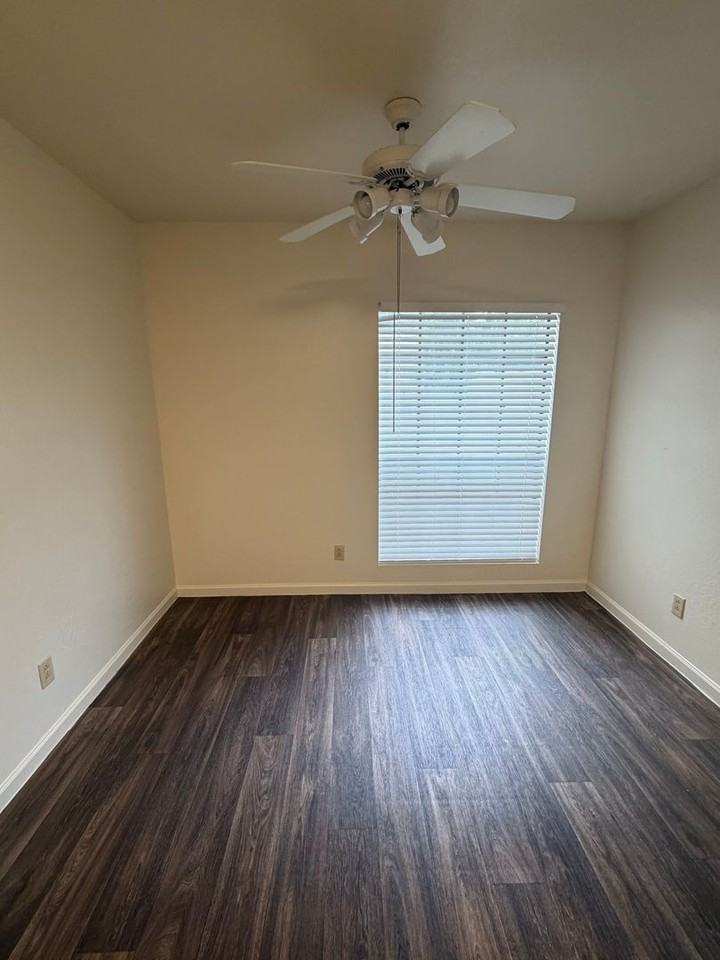 6349 N 78th St #117 - Photo 6 of 20