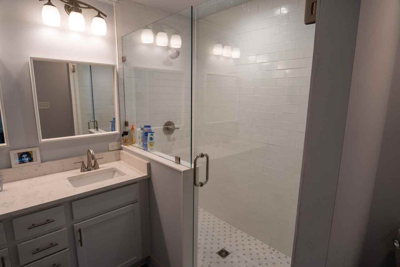 245 Sunset Ter - Photo 4 of 25