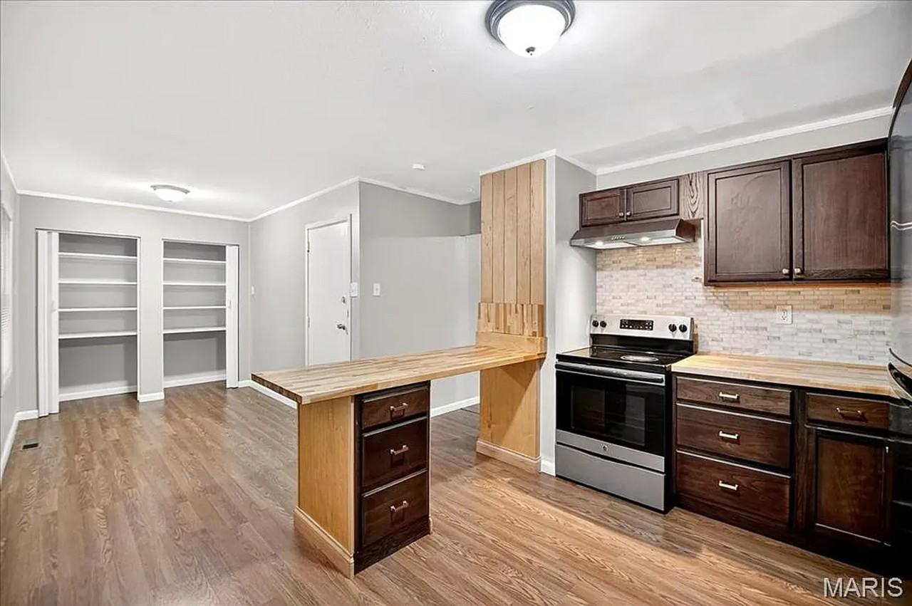 12321 Santa Maria Dr - Photo 7 of 19