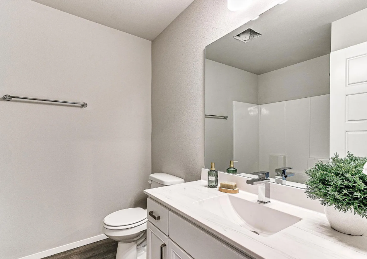 7231 E 132nd St S - Photo 6 of 21