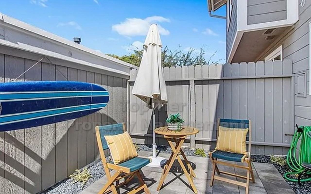 2525 Jefferson St #I - Photo 5 of 12