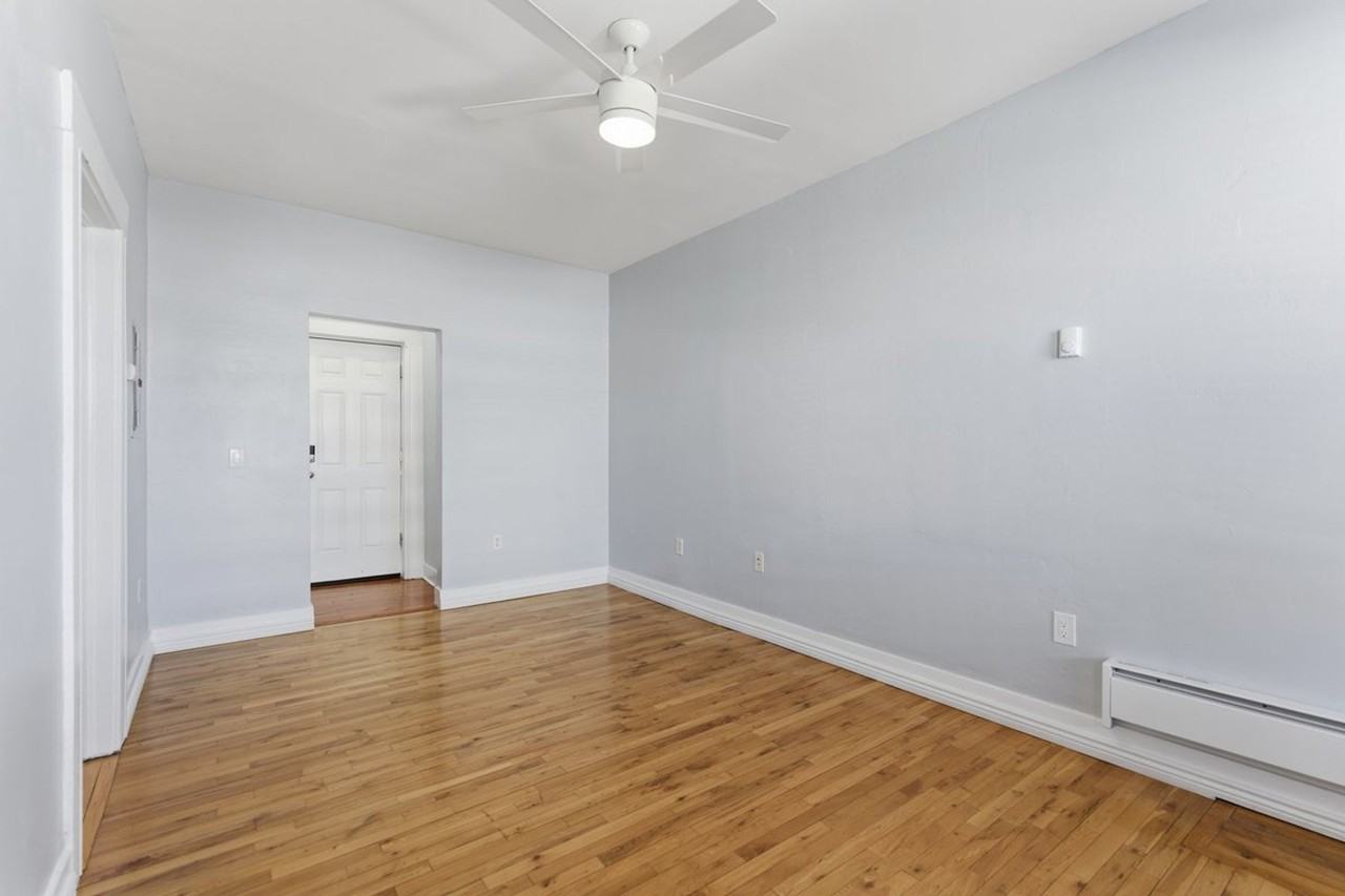 The Rainier - Photo 3 of 17