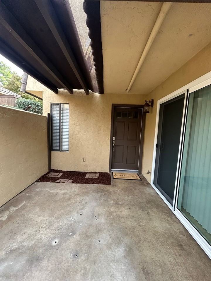 2115 Alpine Glen Pl - Photo 5 of 17